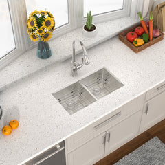 Lordear 33" Stainless Steel Double Bowl Undermount Kitchen Sink from Lordear