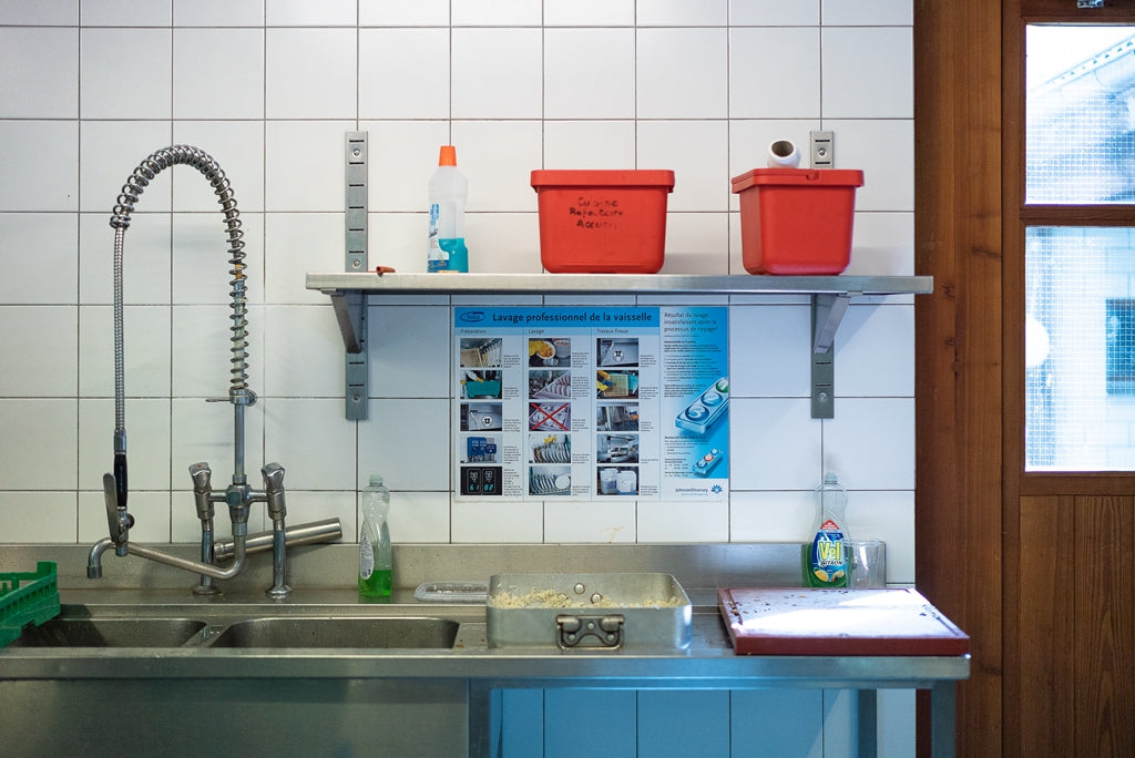 Undermount Vs Top Mount Kitchen Sinks