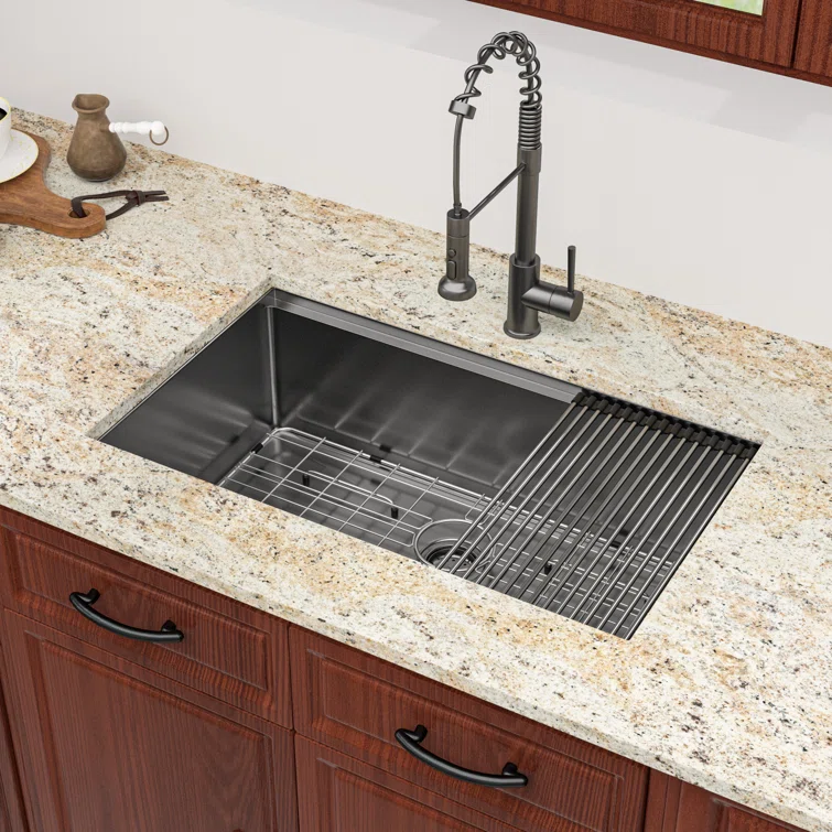 33in W x 19in D Stainless Steel Kitchen Sink Workstation Single Bowl with Cutting Board Undermount  from Lordear