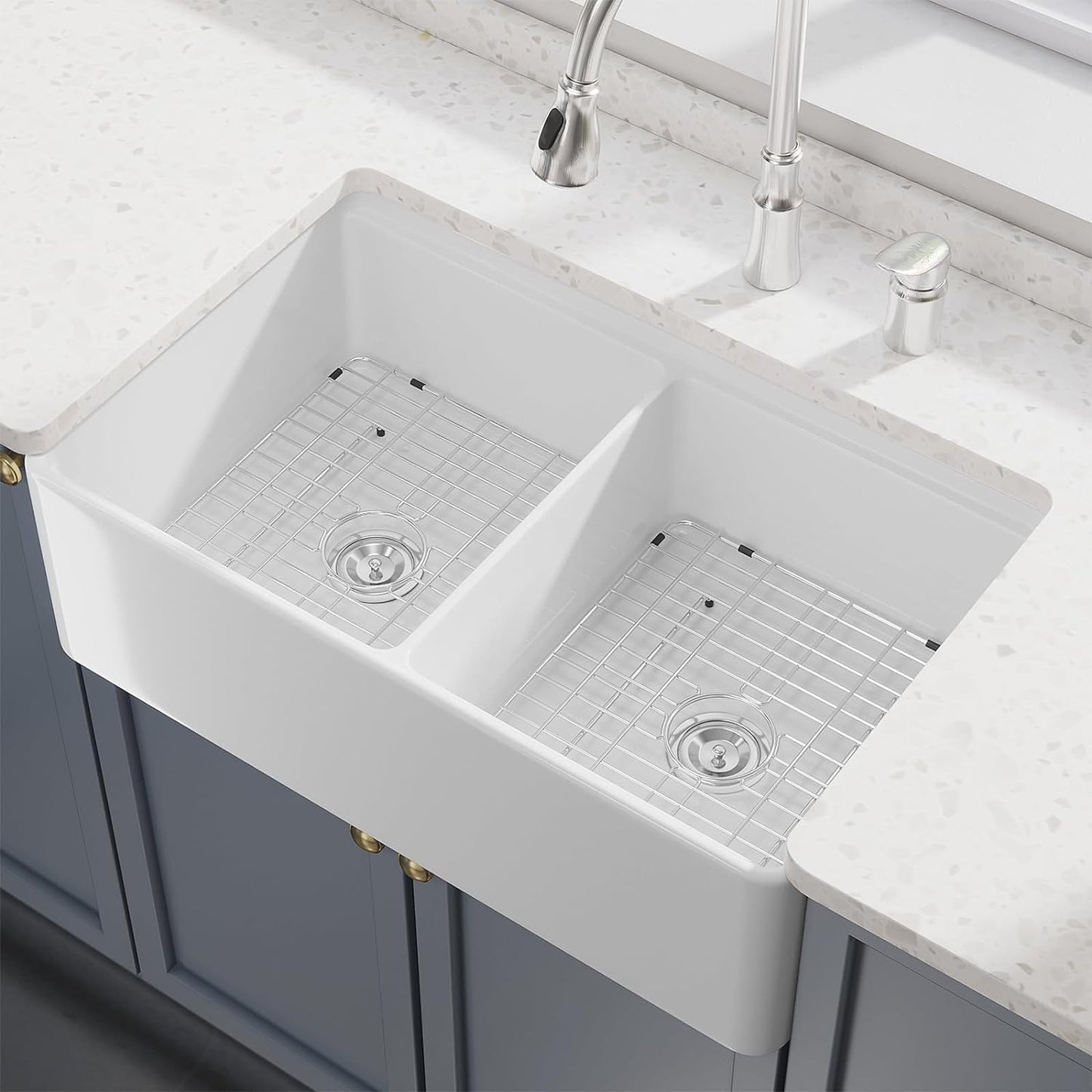 Lordear Workstation Double Bowl Kitchen Sink 33 Inch White Farmhouse Sink | Lordear